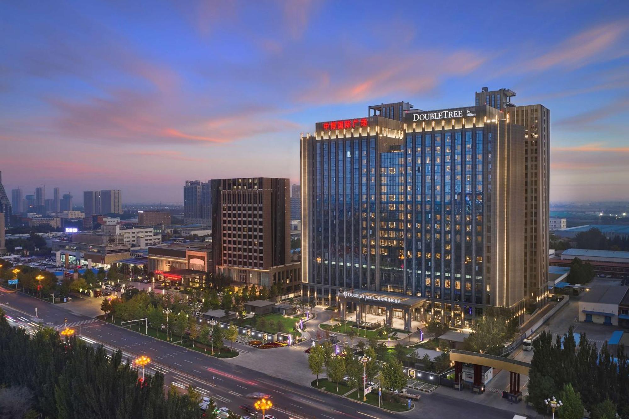 Doubletree By Hilton Baoding Hotel Екстериор снимка